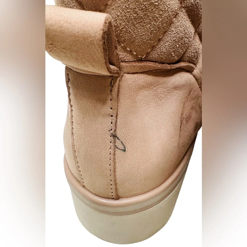 Caslon Hanley Women Water Resistant Blush Pink Leather Ankle Booties Size 9M